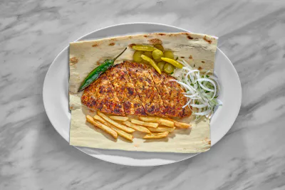 Chicken Kabab Halabi with Cheese